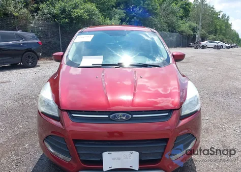 2016 Ford Escape Se из США, поврежденный, VIN 1FMCU9GXXGUB78585